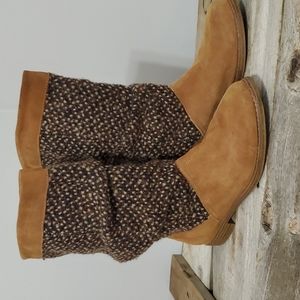 Toms Tan Suede & Brown Knit Slouch Boots